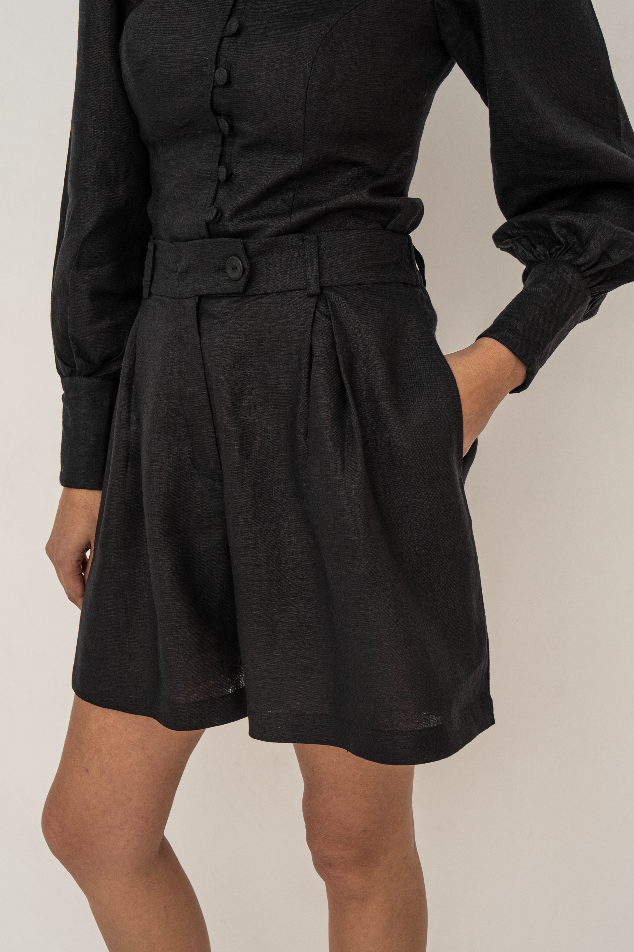 Salma Shorts - Neautral